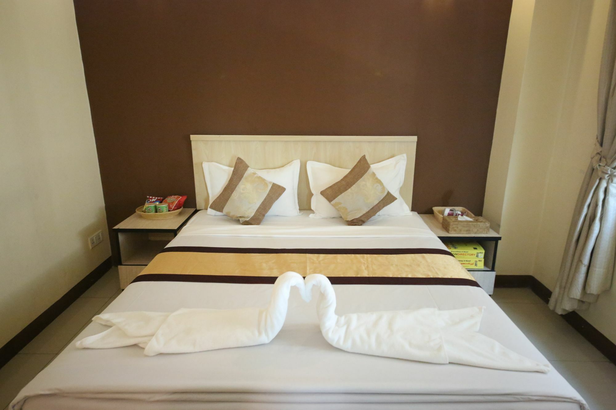Hotel 72 Yangon Exterior foto