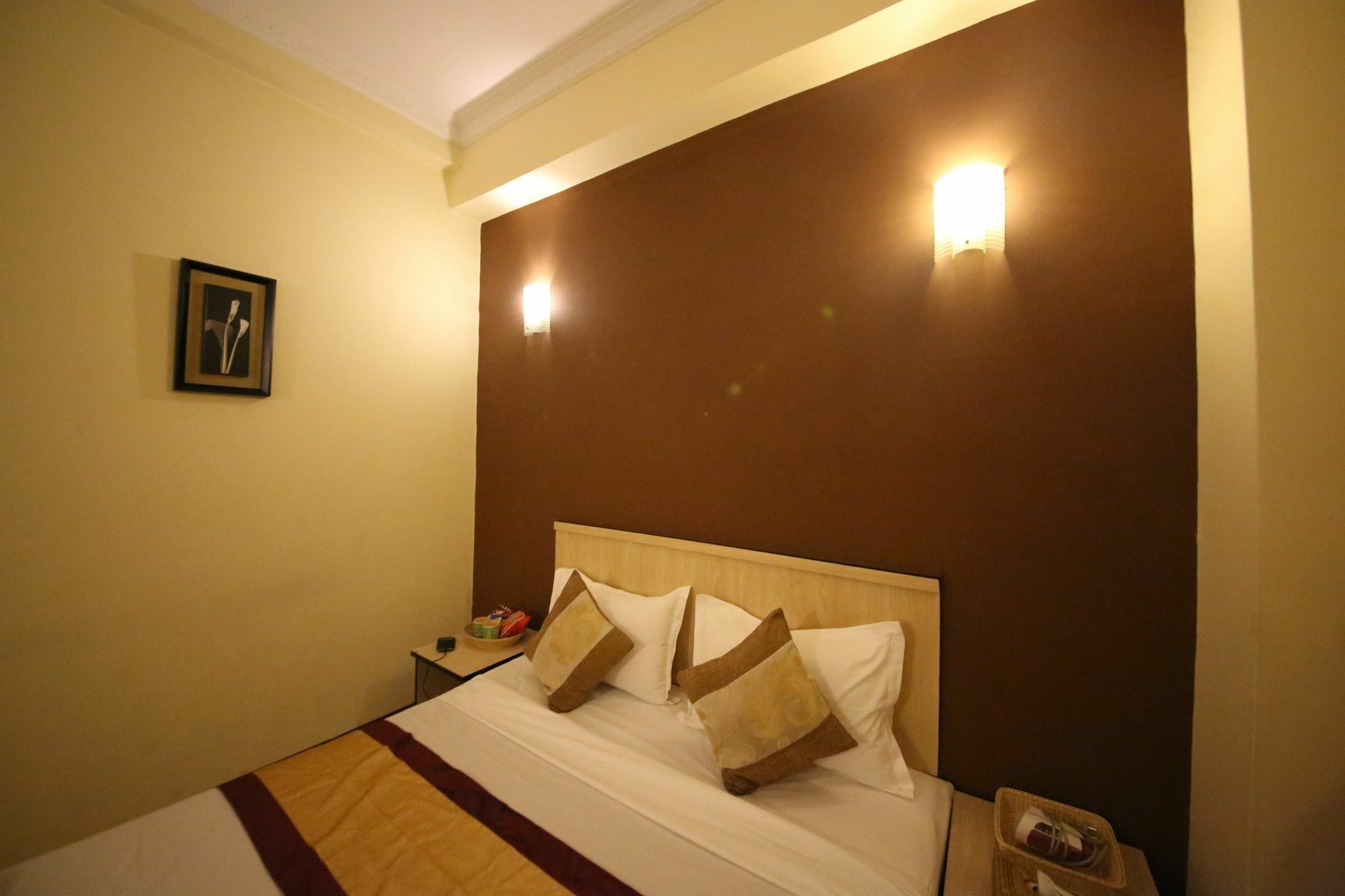 Hotel 72 Yangon Exterior foto