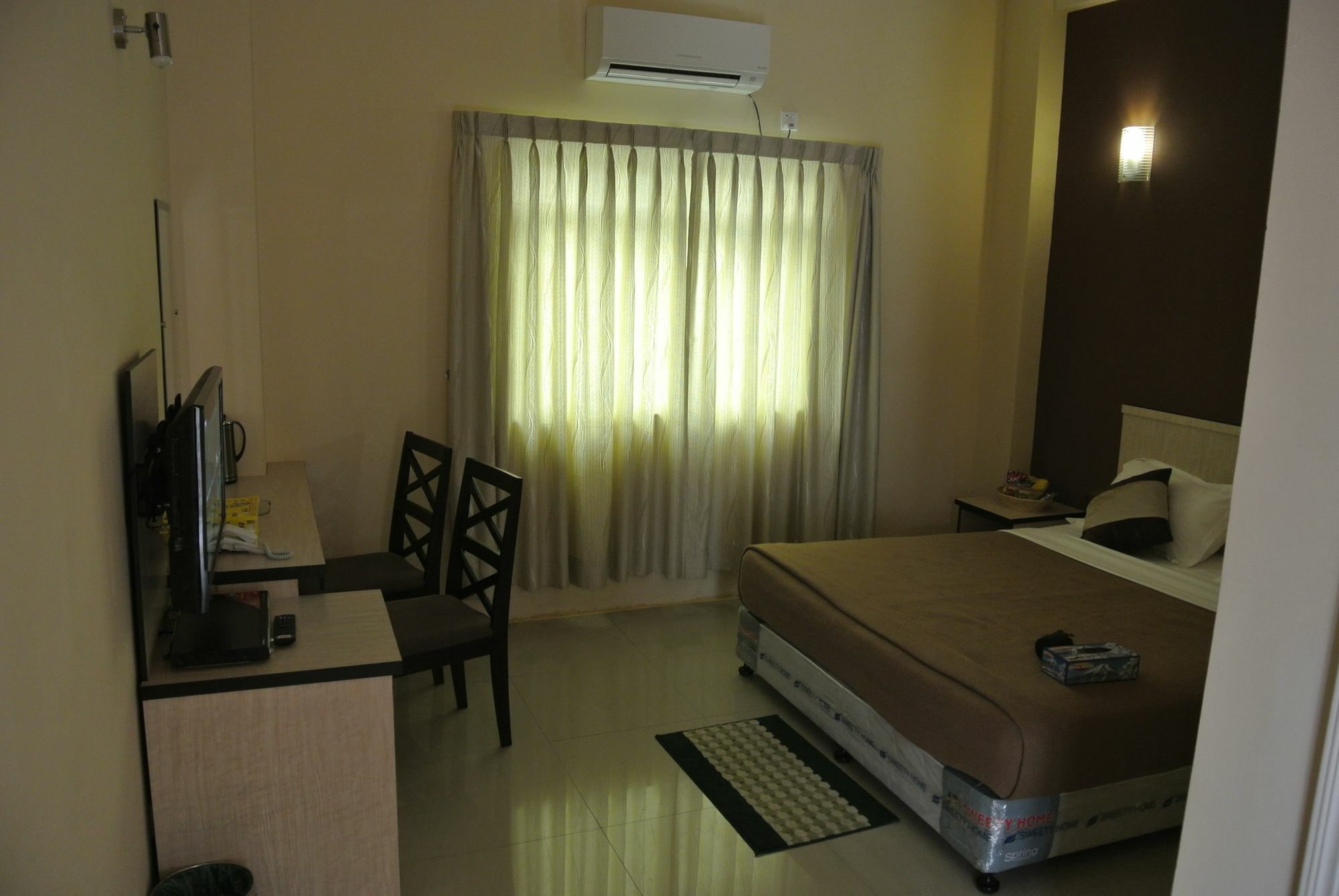 Hotel 72 Yangon Exterior foto
