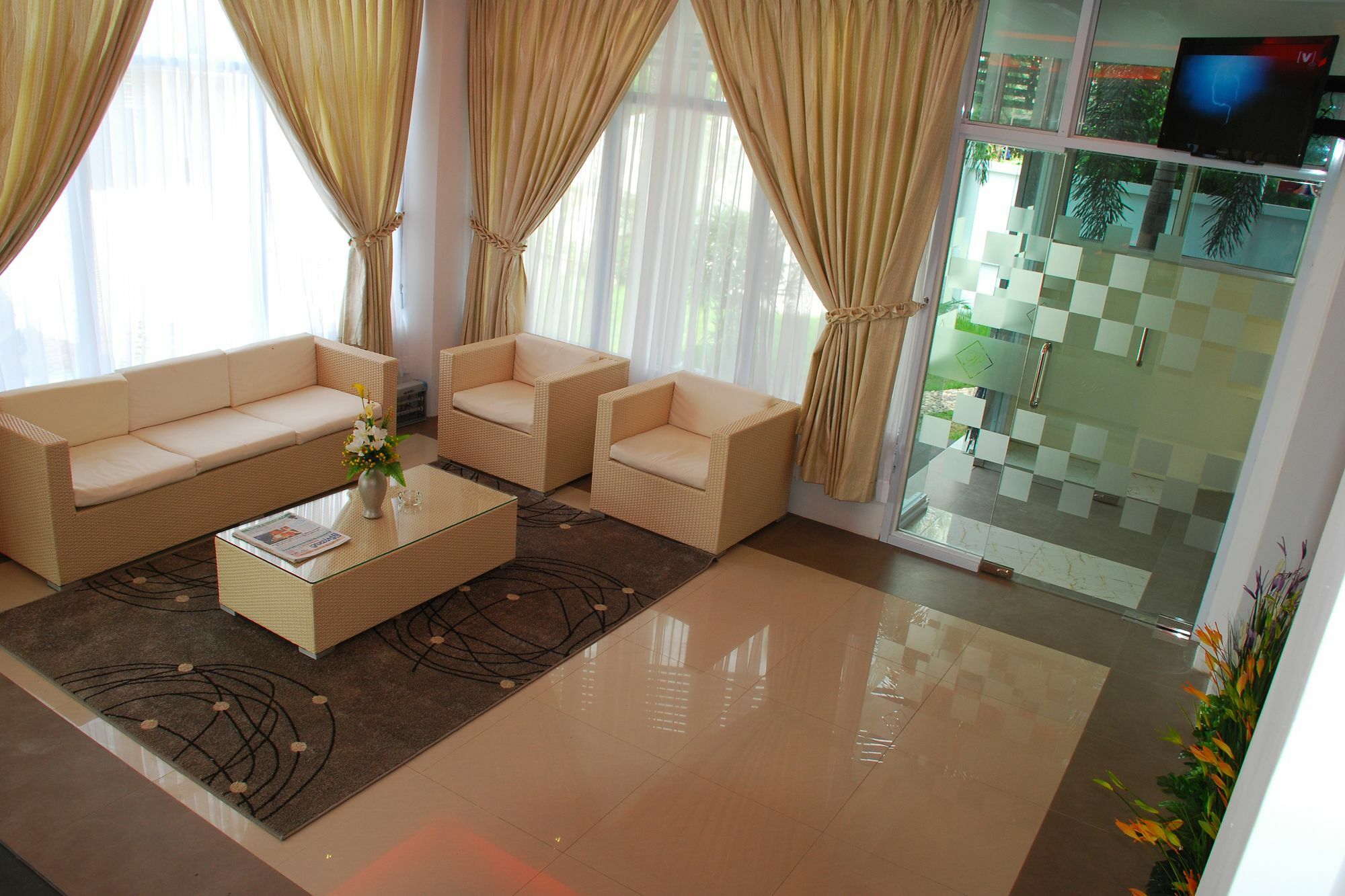 Hotel 72 Yangon Exterior foto