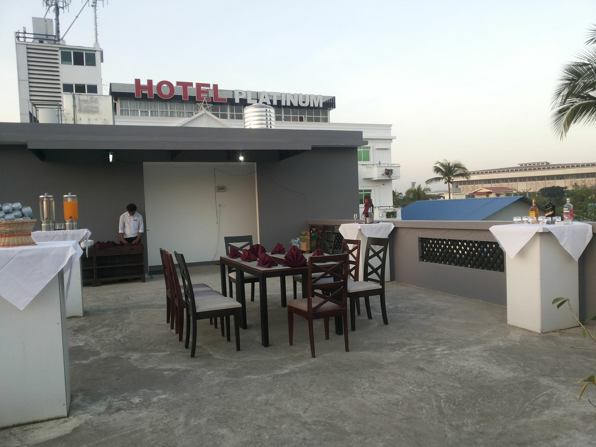 Hotel 72 Yangon Exterior foto